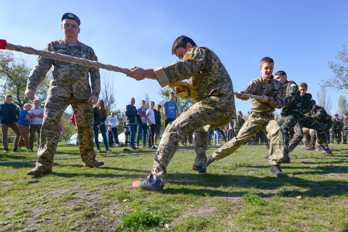 Военно патриотические мероприятия. Спортивно-патриотическое мероприятие. Военно патриотическое воспитание спорт. Патриотизм в спорте.